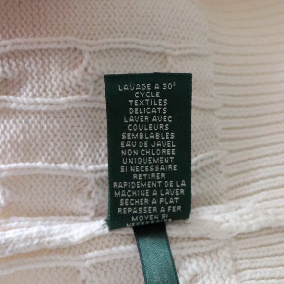 White Women's Cable Knit Collared V-Neck Ribbed Long Sleeve Pullover Sweater - Picture 10 of 11